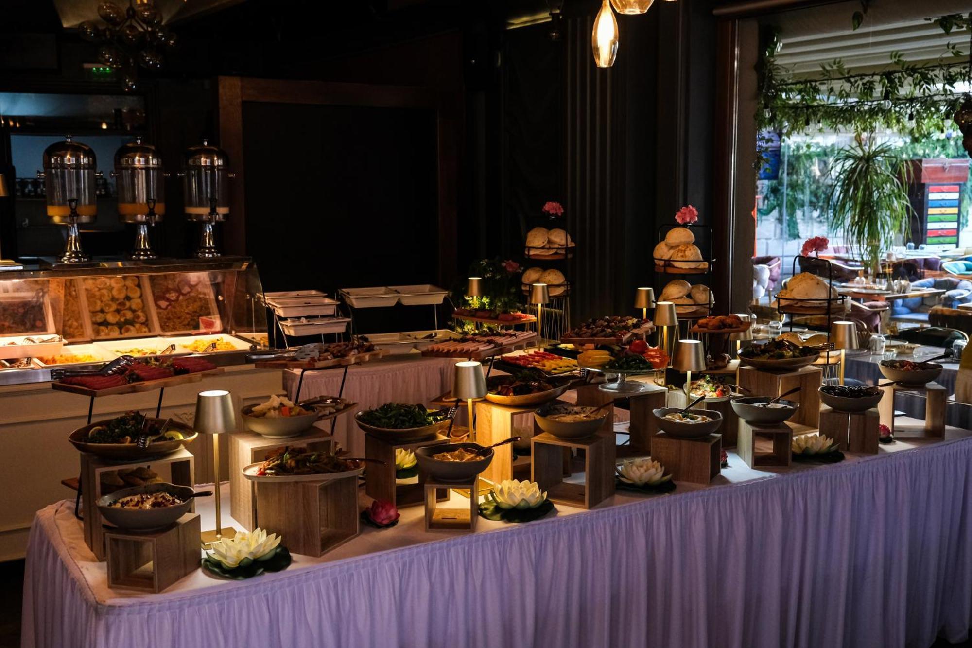 Peninsula Boutique Hotel Constanta Ngoại thất bức ảnh