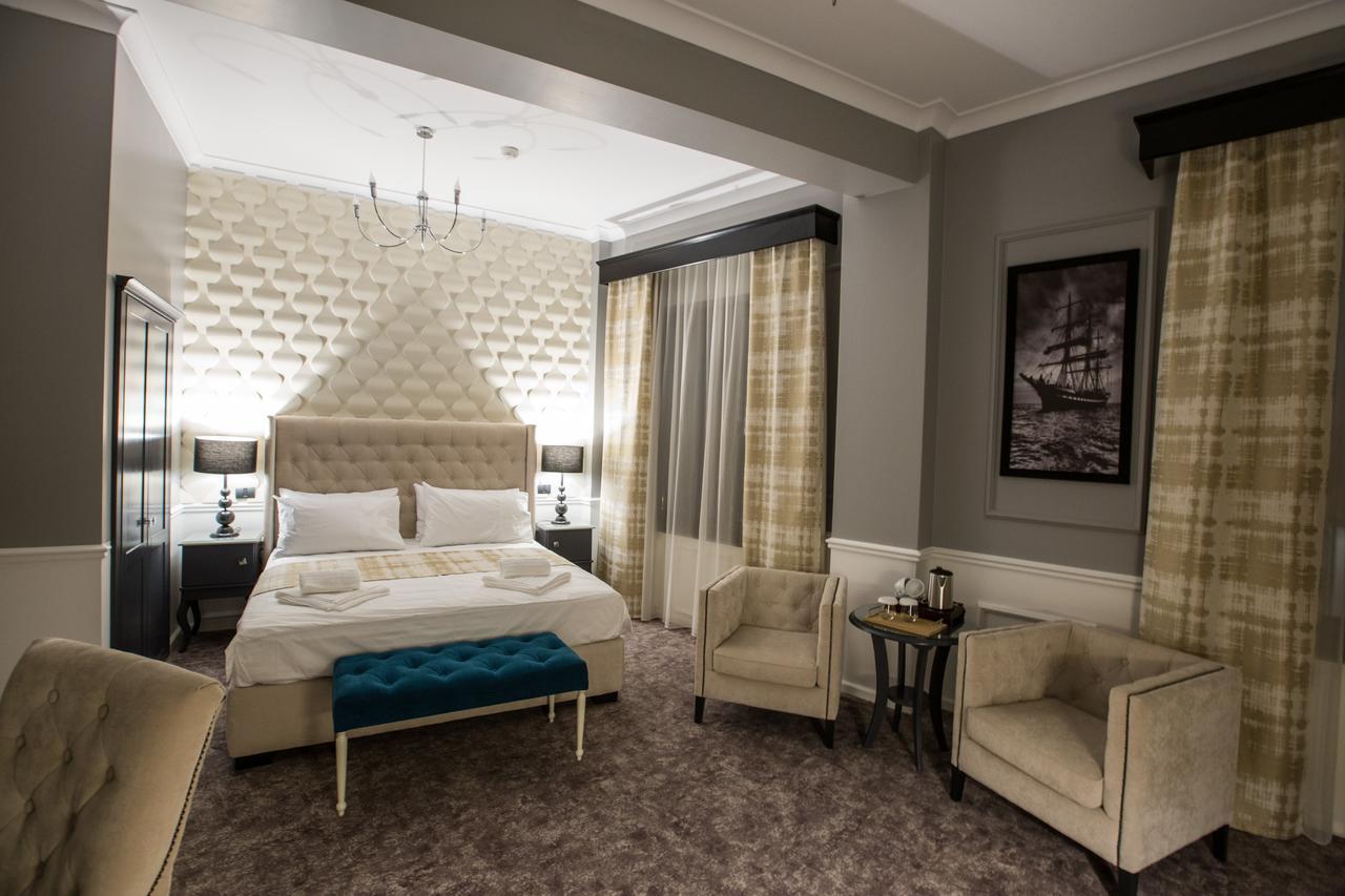 Peninsula Boutique Hotel Constanta Ngoại thất bức ảnh